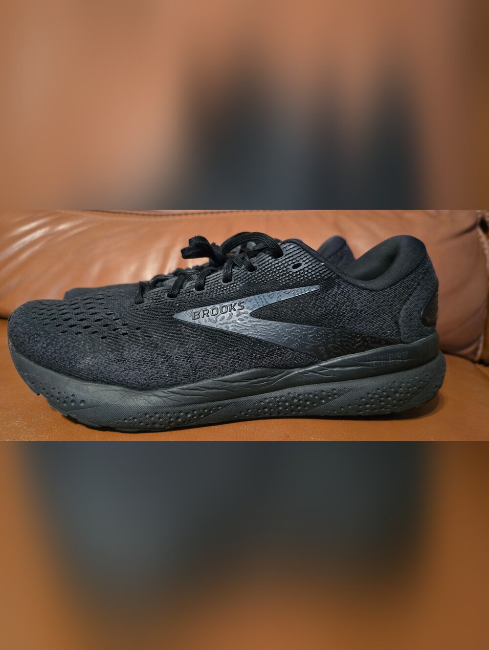 Brooks Ghost 16 Running Shoes mens size 11